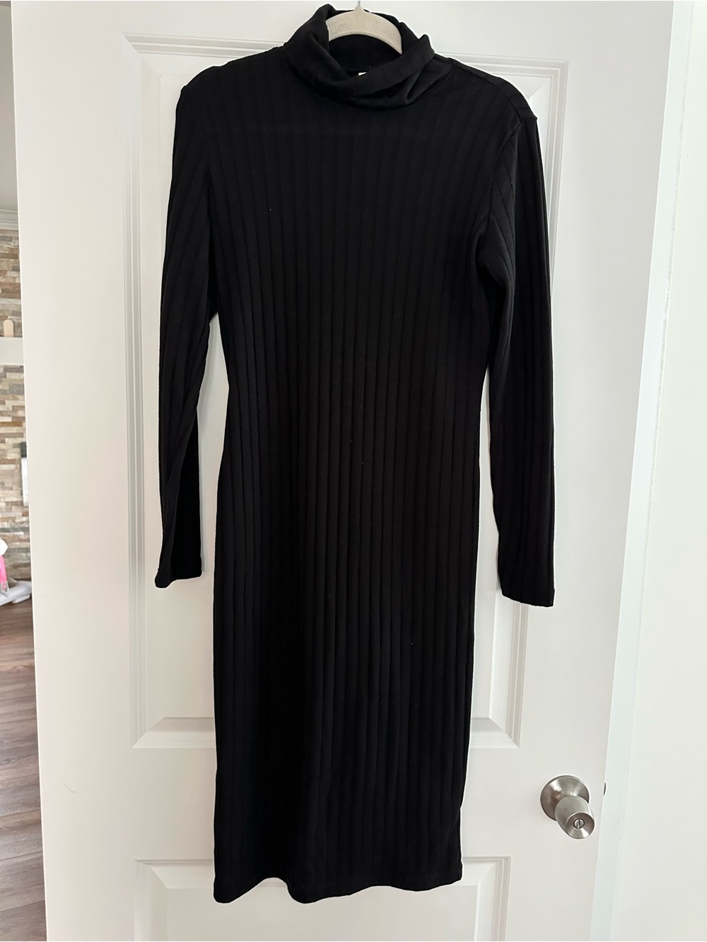 Black Ribbed Turtleneck Midi Dress